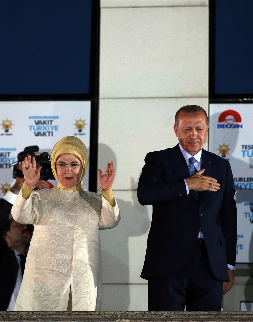 Emine Erdoğandan 3 çocuk vurgusu Emine Erdoğandan 3 çocuk vurgusu