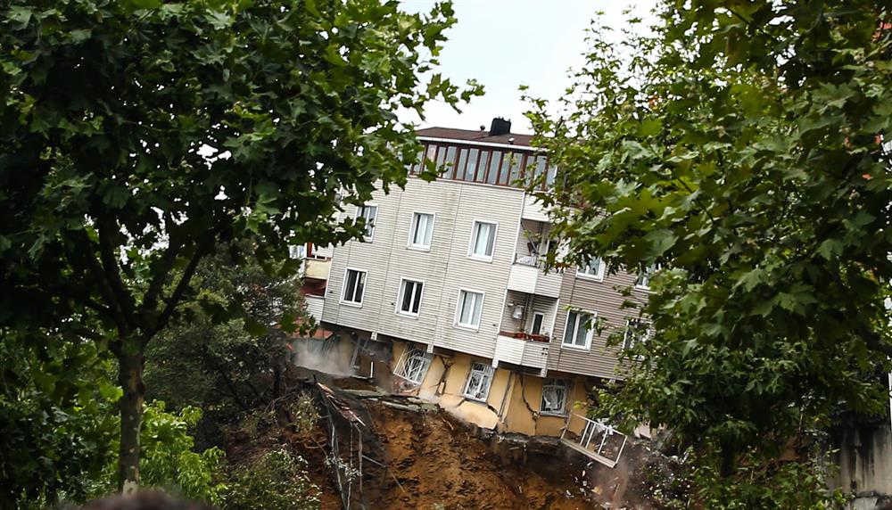 Landslide in Istanbul's Beyoglu district