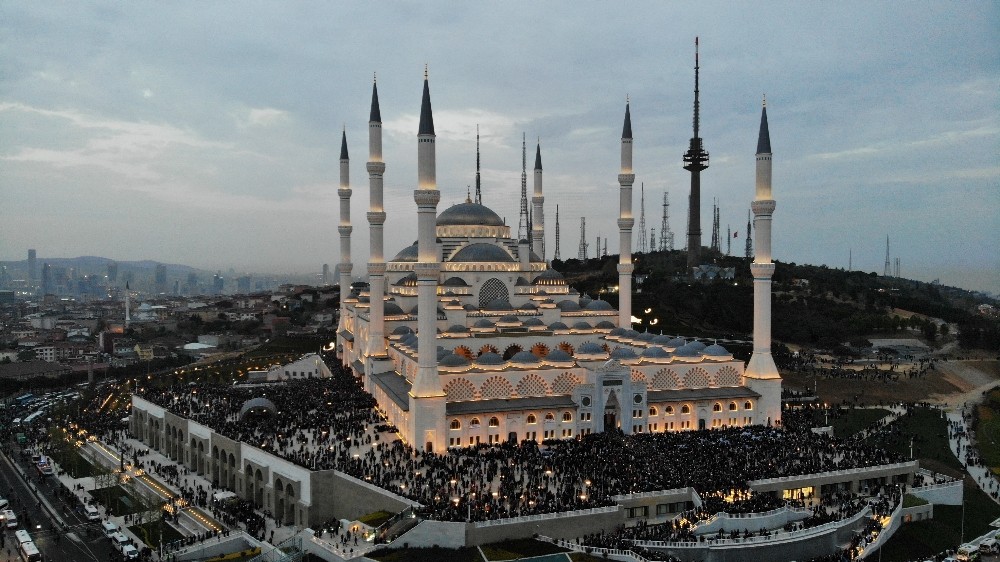 Bayram namazÄ± ÃAMLICA CAMÄ° ile ilgili gÃ¶rsel sonucu