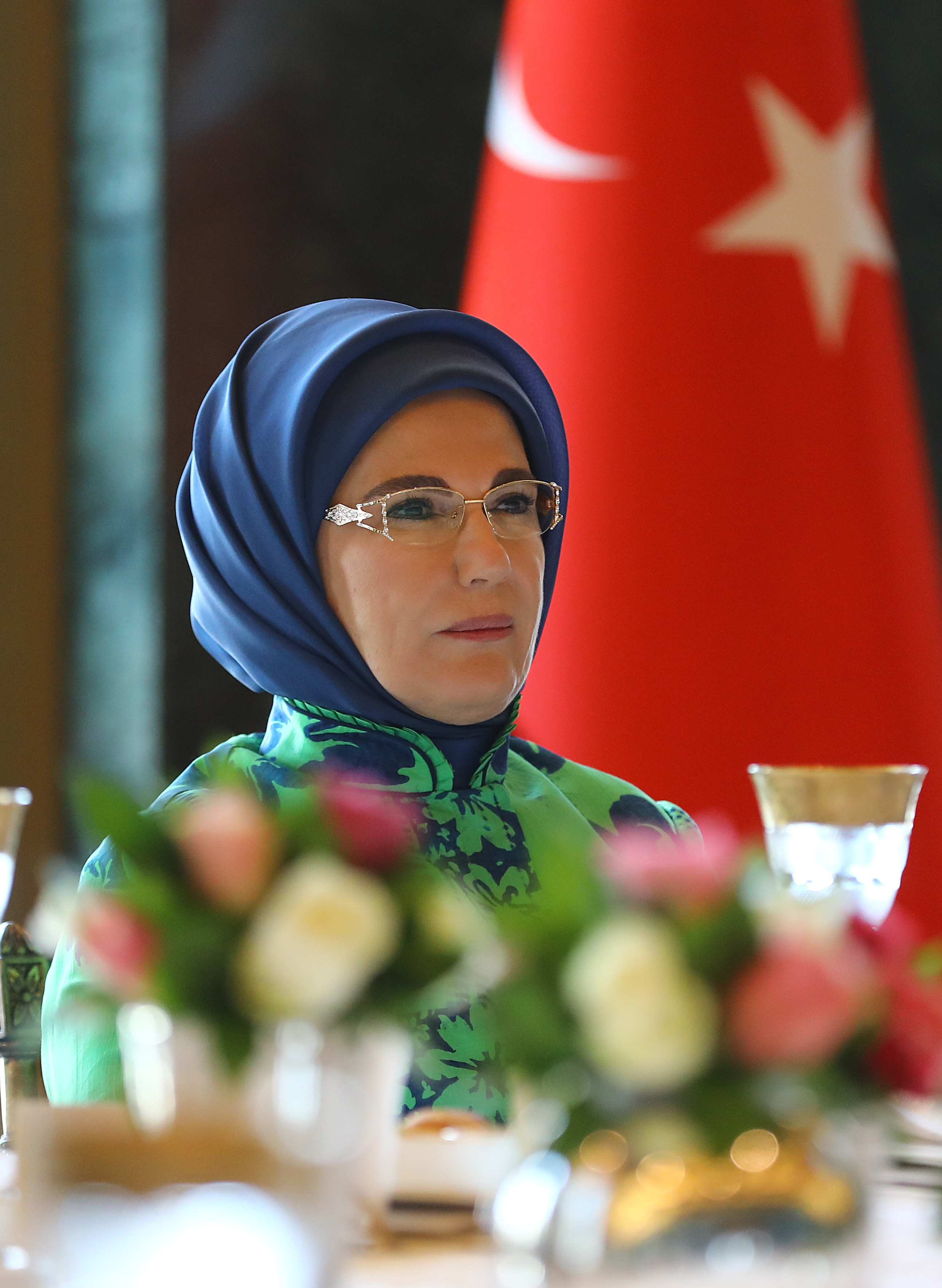 First lady of Turkey gathers with women ambassadors