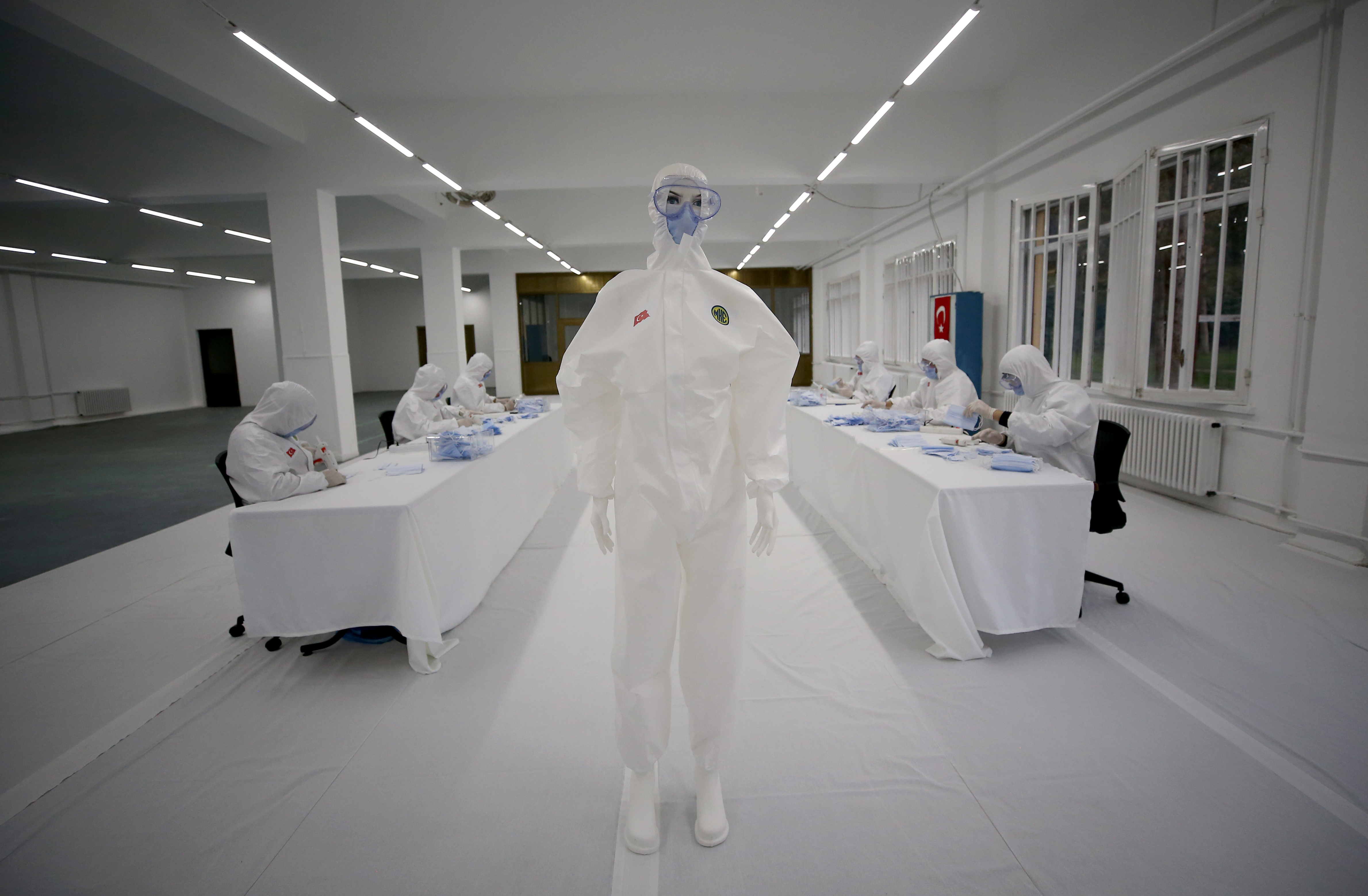Turkey producing 1M masks every week amid pandemic