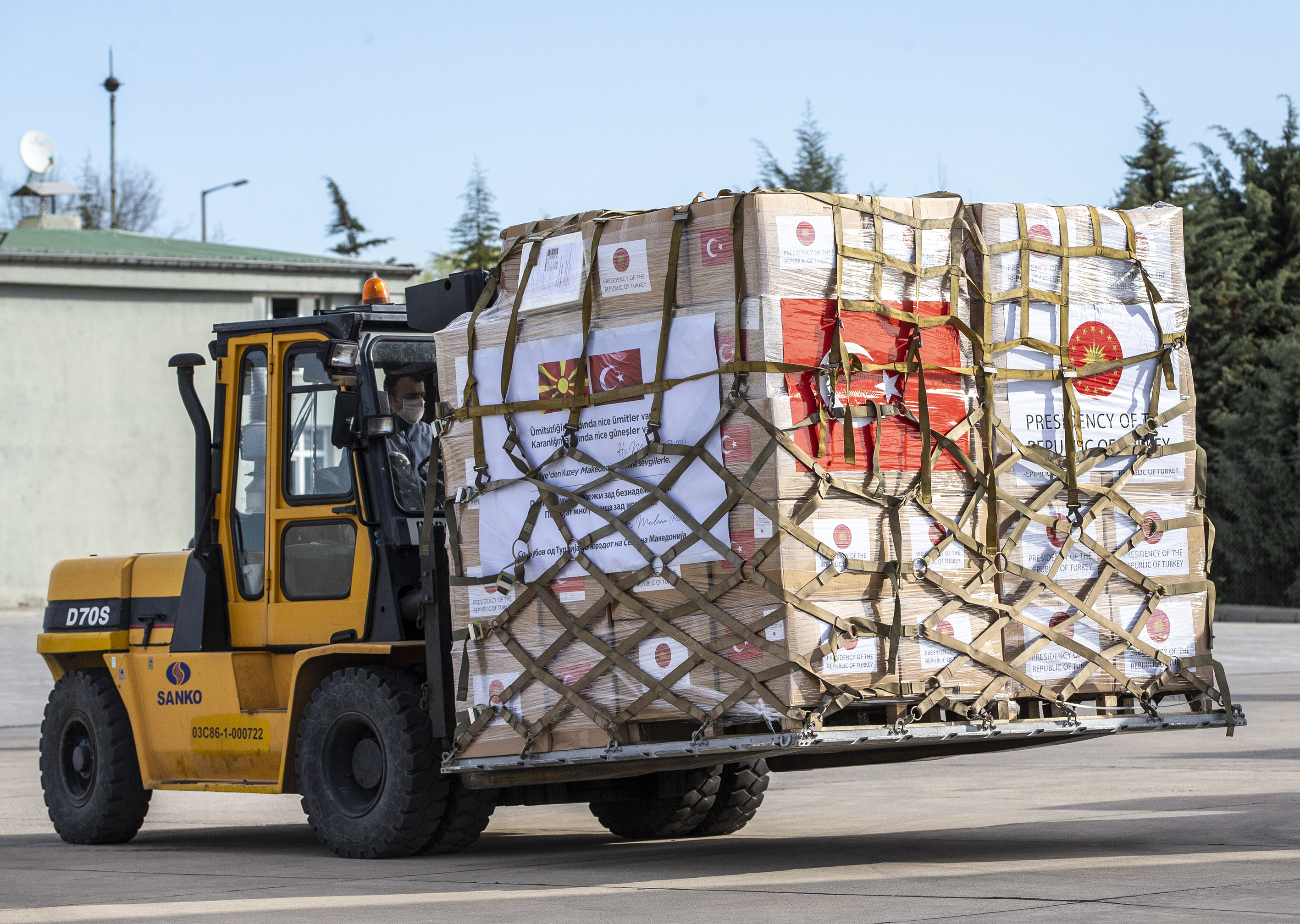 Turkey sends medical aid to Balkan countries