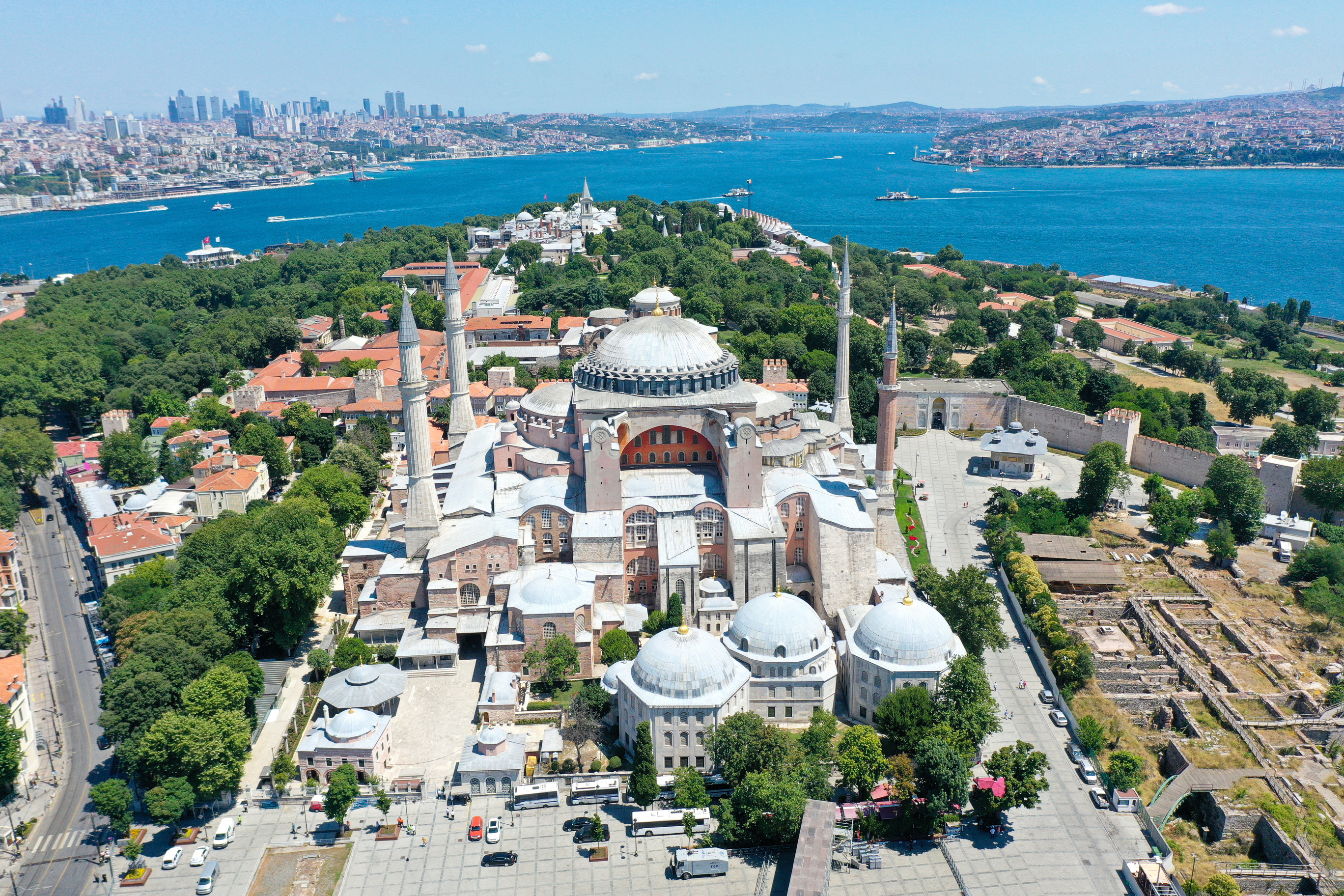 Preparations continue around Hagia Sophia to be opened to worship